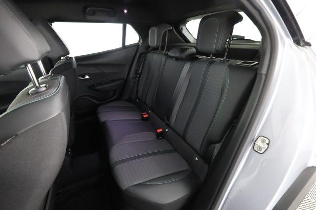 PEUGEOT 2008 2008 PureTech 100 S&S Allure Pack