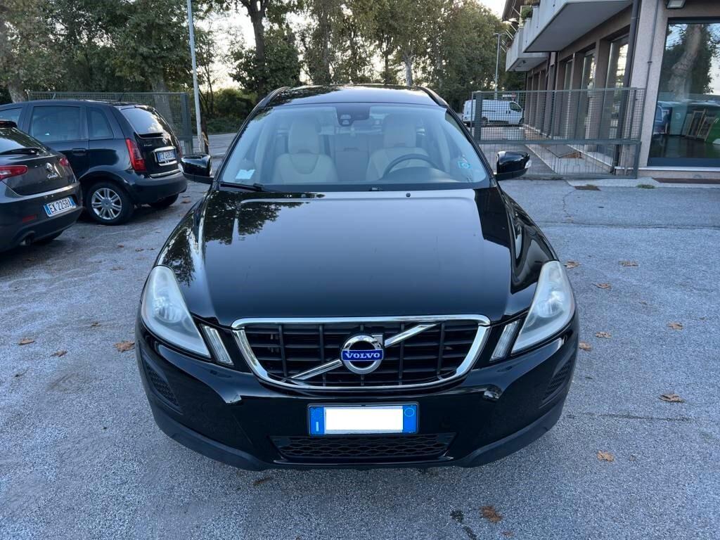 Volvo XC 60 XC60 D3 Geartronic Momentum