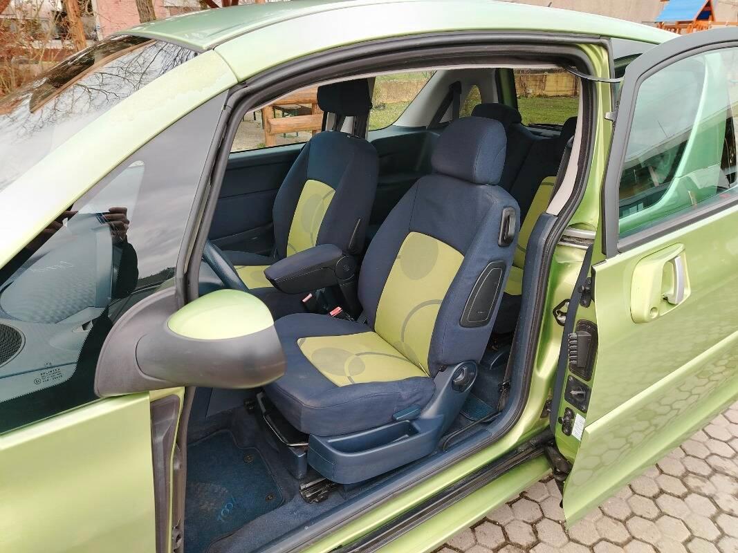 Peugeot 1007 1.4 hdi Trendy