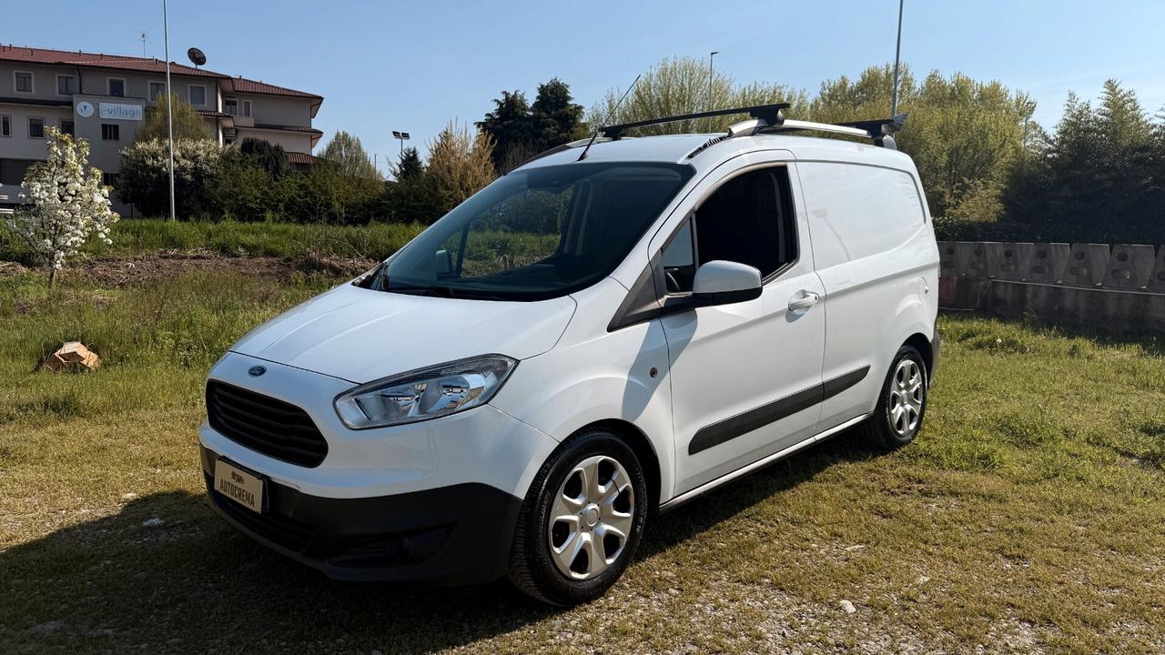 FORD TRANSIT COURIER TREND