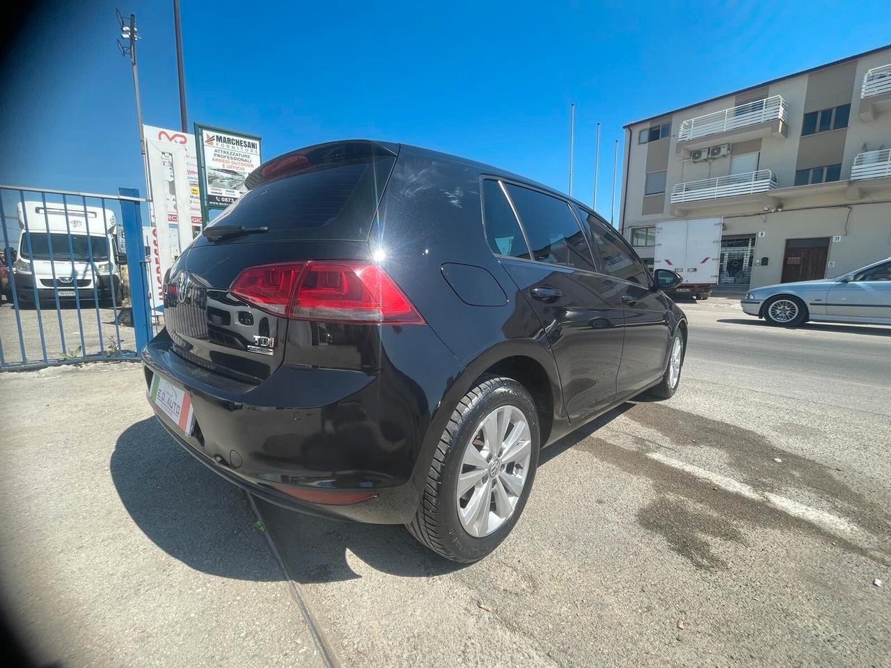 Volkswagen Golf 1.6 TDI DSG 5p. Comfortline BlueMotion Technology