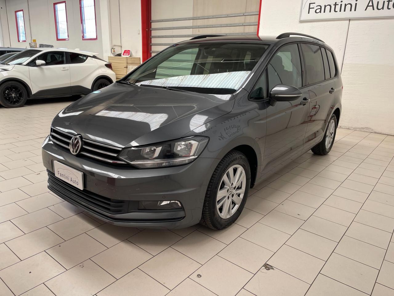 Volkswagen Touran Volkswagen Touran Business 2.0 TDI 7p dsg-Ok Neopatentat-LEGGI SOTTO