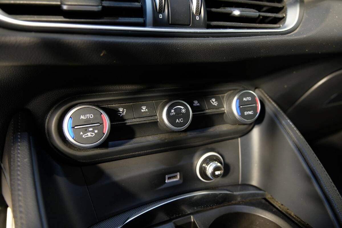 Alfa Romeo Stelvio 2.2 Turbodiesel 190 CV AT8 Q4 Sprint