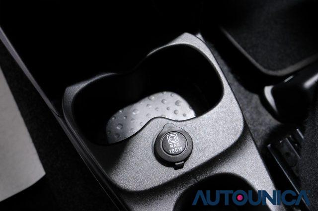 FIAT Panda CROSS 1.0 FIREFLY S&S HYBRID GARMIN NEOPATENTATI