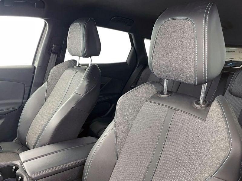 Peugeot 3008 3008 Hybrid4 300 e-EAT8 Allure Pack