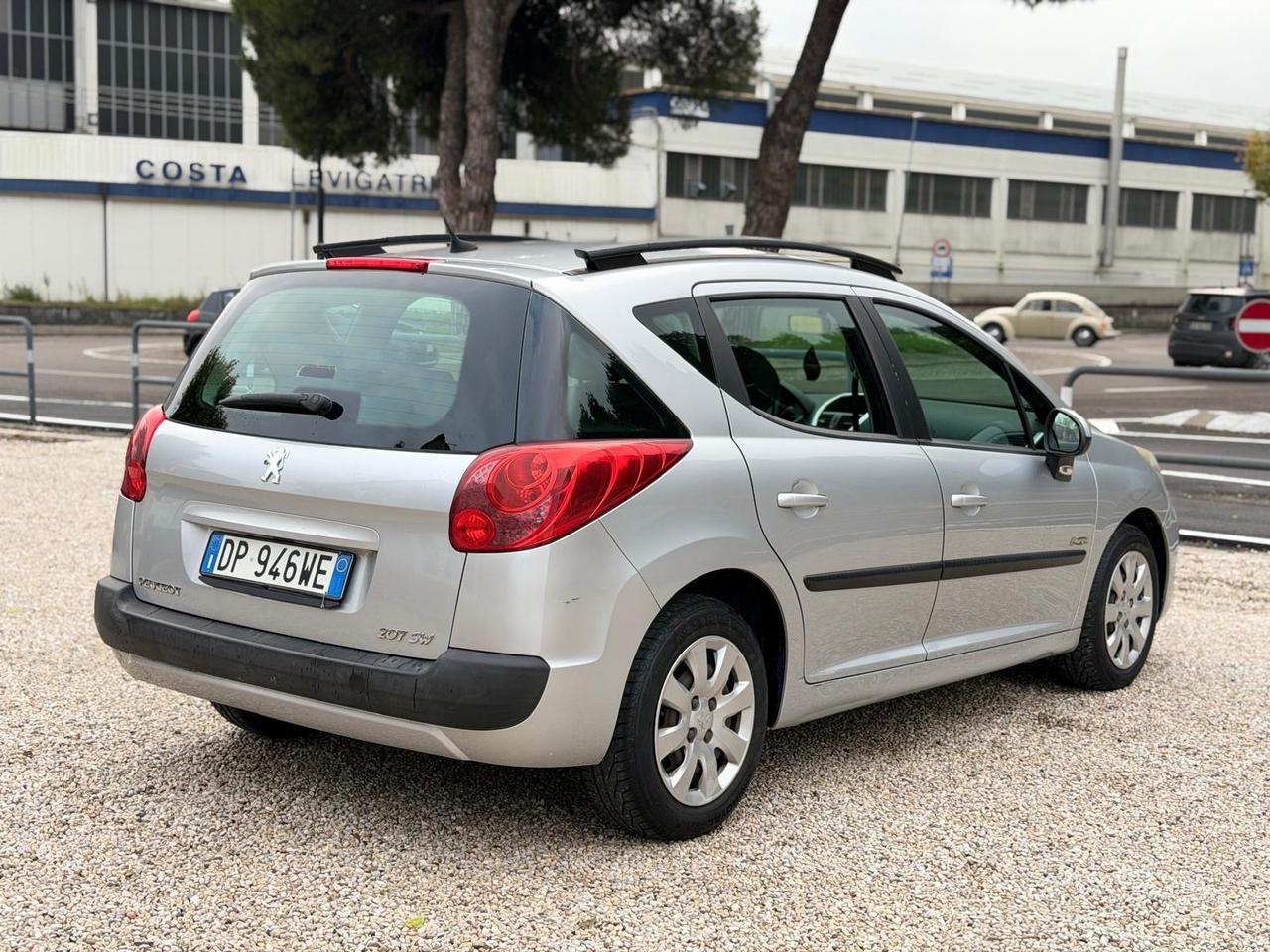 Peugeot 207 1.4 VTi 95CV SW XS Ciel