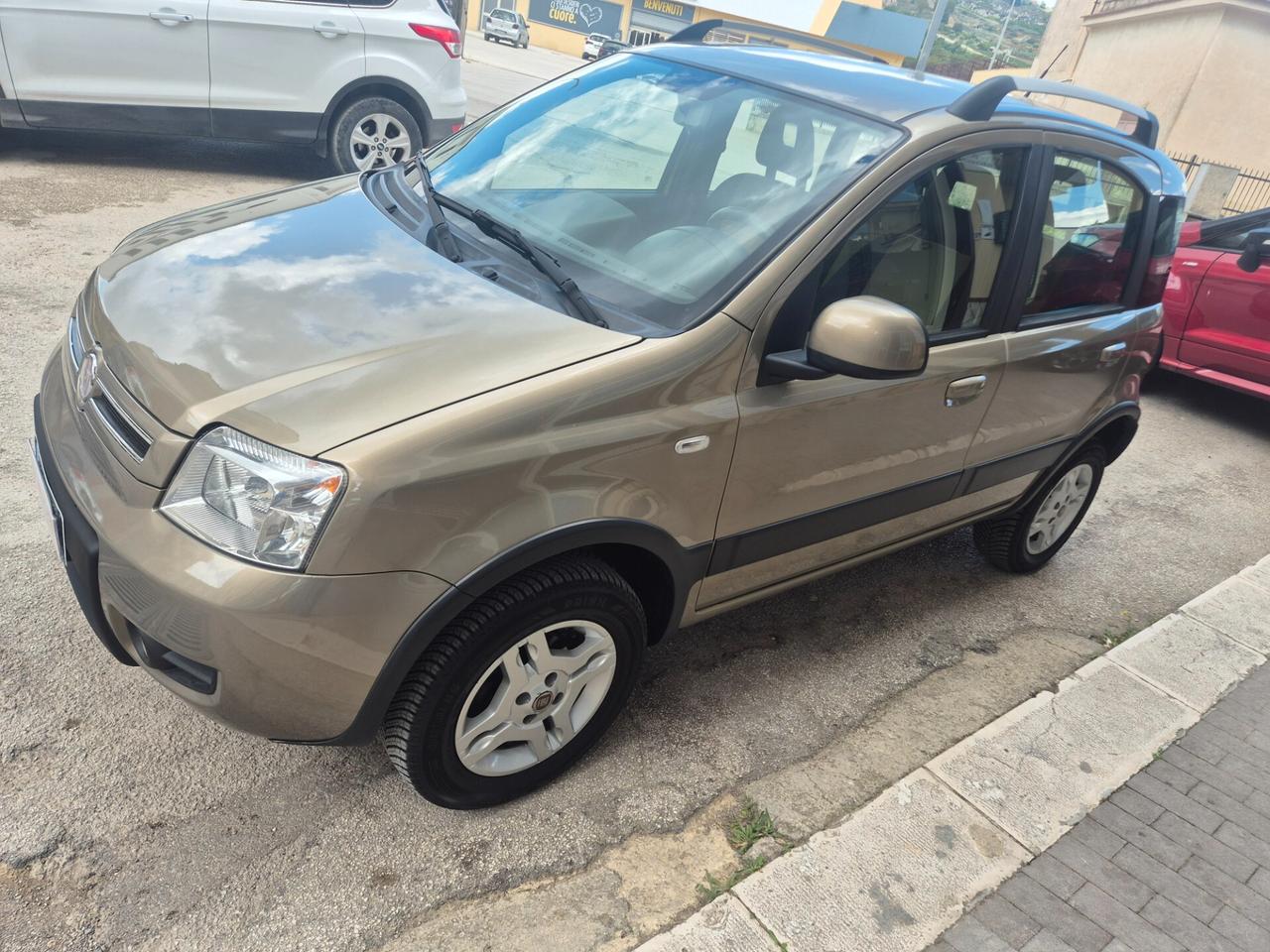 FIAT PANDA 4X4 1.2 CLIMBING KM 90000 CERTIFICATI