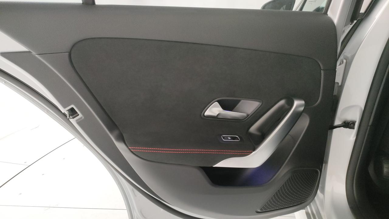 Mercedes-Benz A 200 d AMG Line Advanced Plus auto