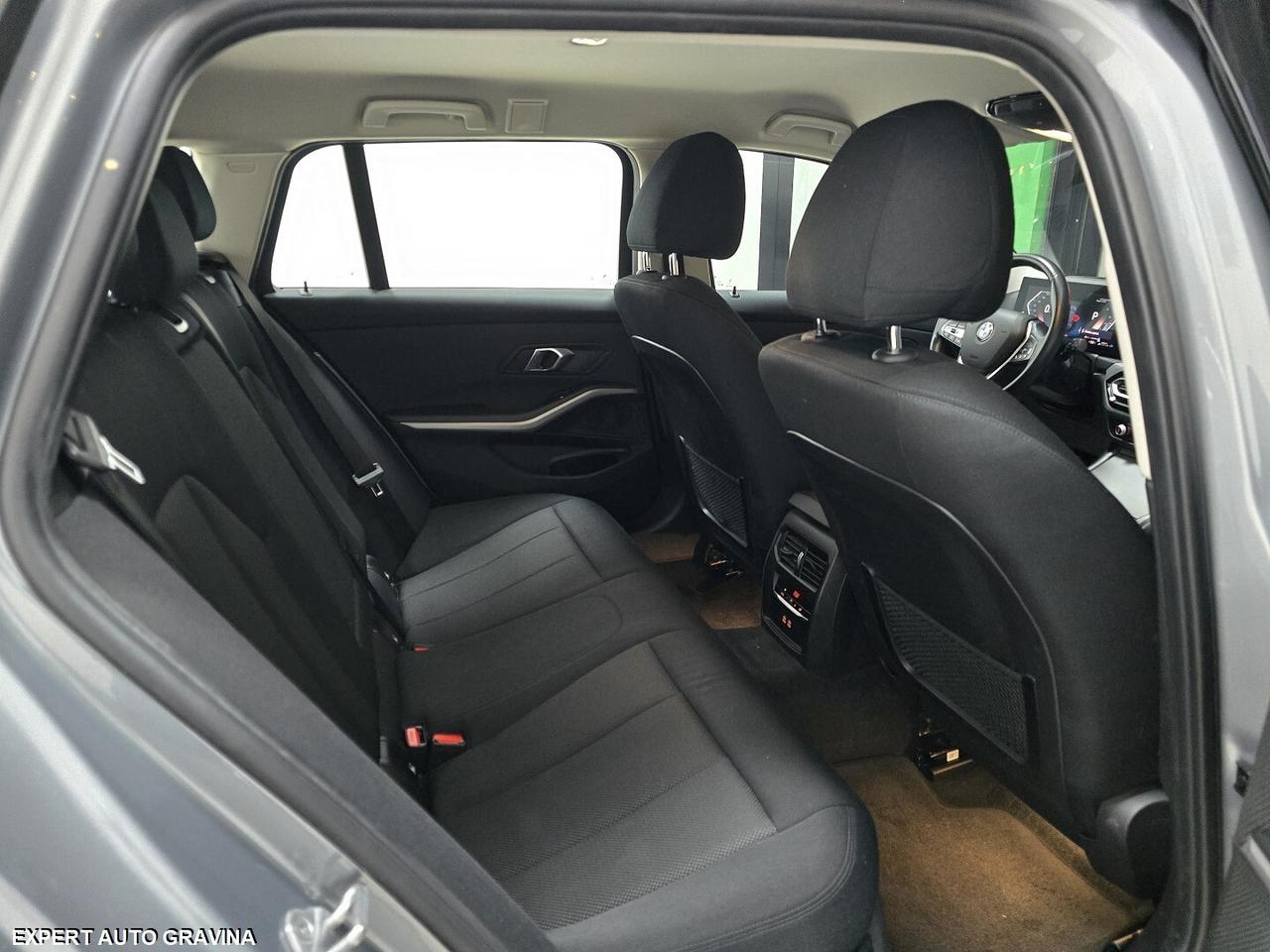 BMW 318d 48V ADVANTAGE 2.0cc 150cv