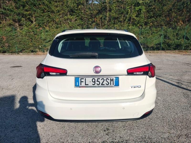 FIAT Tipo 1.3 Mjt S&S SW Lounge