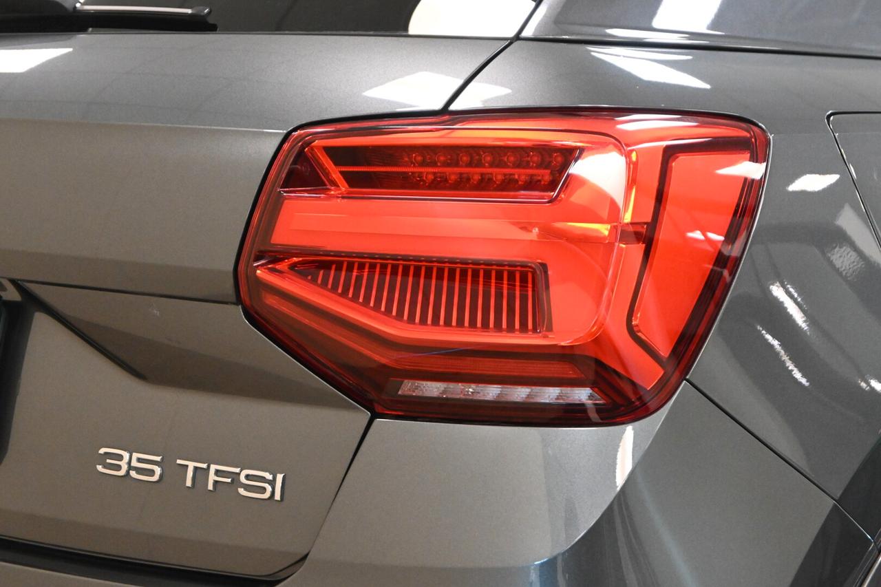 AUDI Q2 Q2 35 TFSI S tronic S line Edition