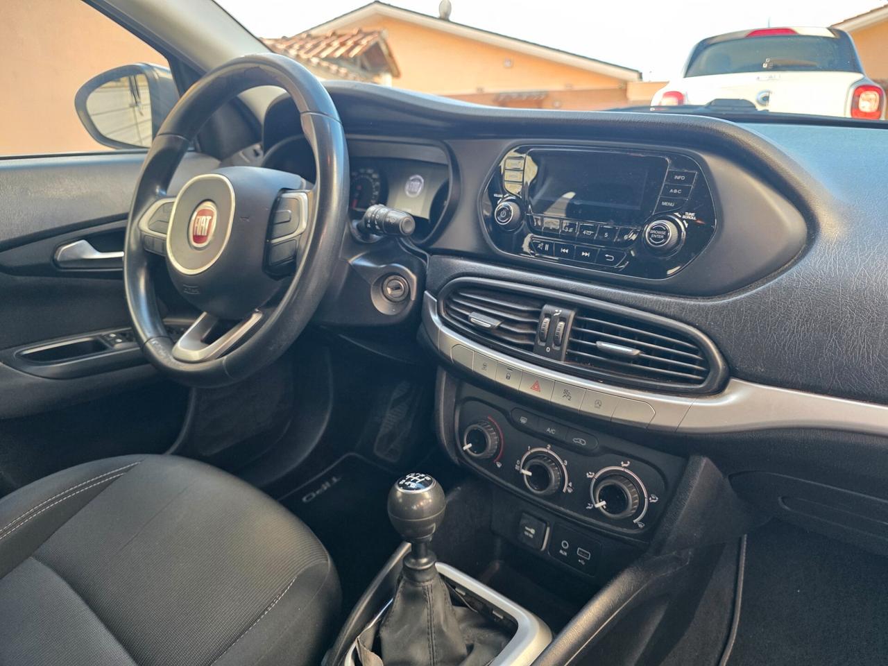 Fiat Tipo 1.6 Mjt S&S 5 porte Easy