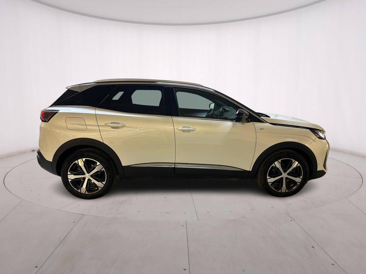 Peugeot 3008 1.5 bluehdi GT Pack 130cv