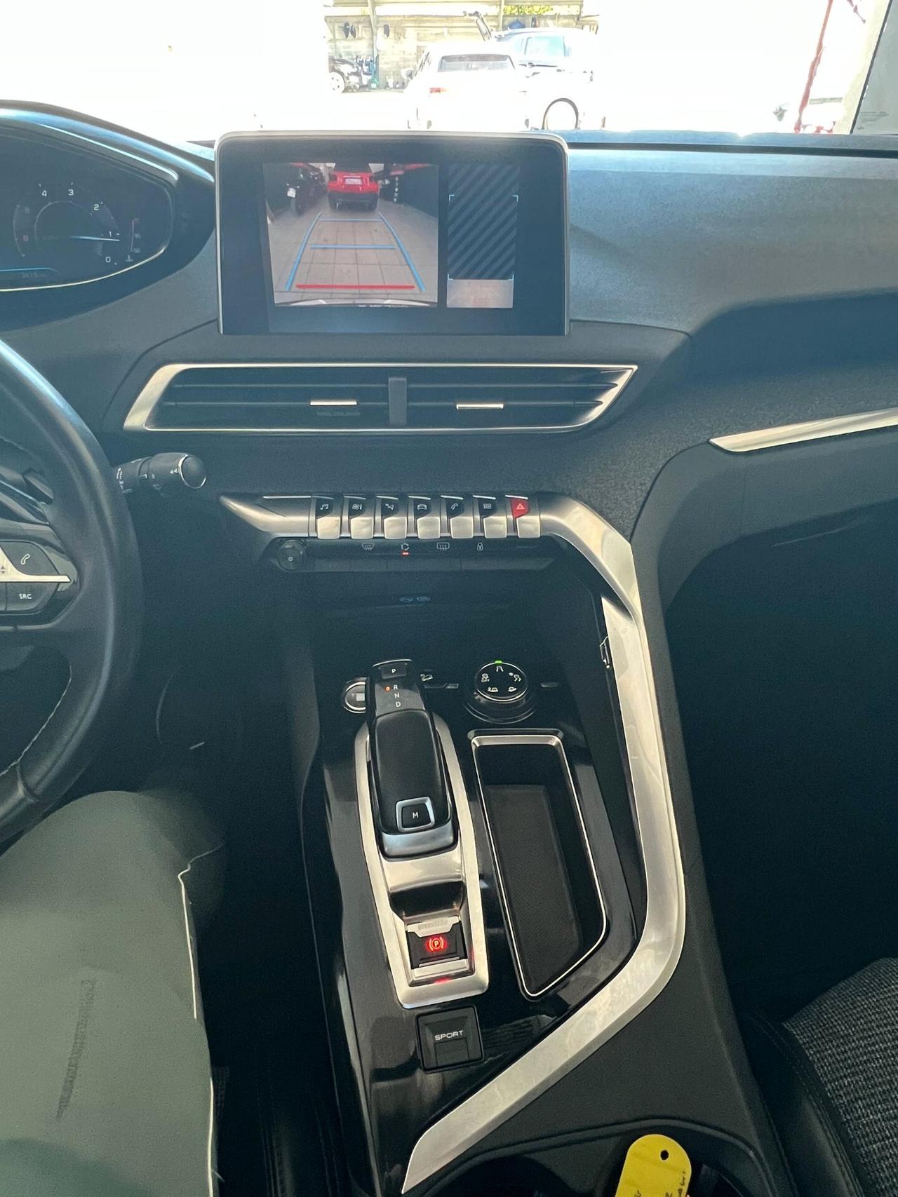 Peugeot 3008 BlueHDi 150 S&S Business