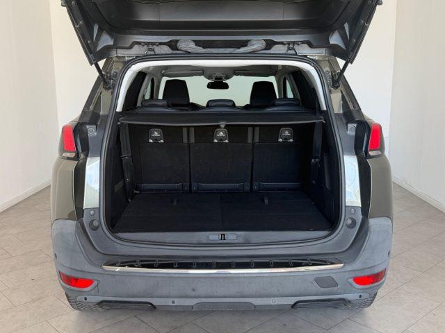 PEUGEOT 5008 BlueHDi 120 S&S EAT6 GT Line