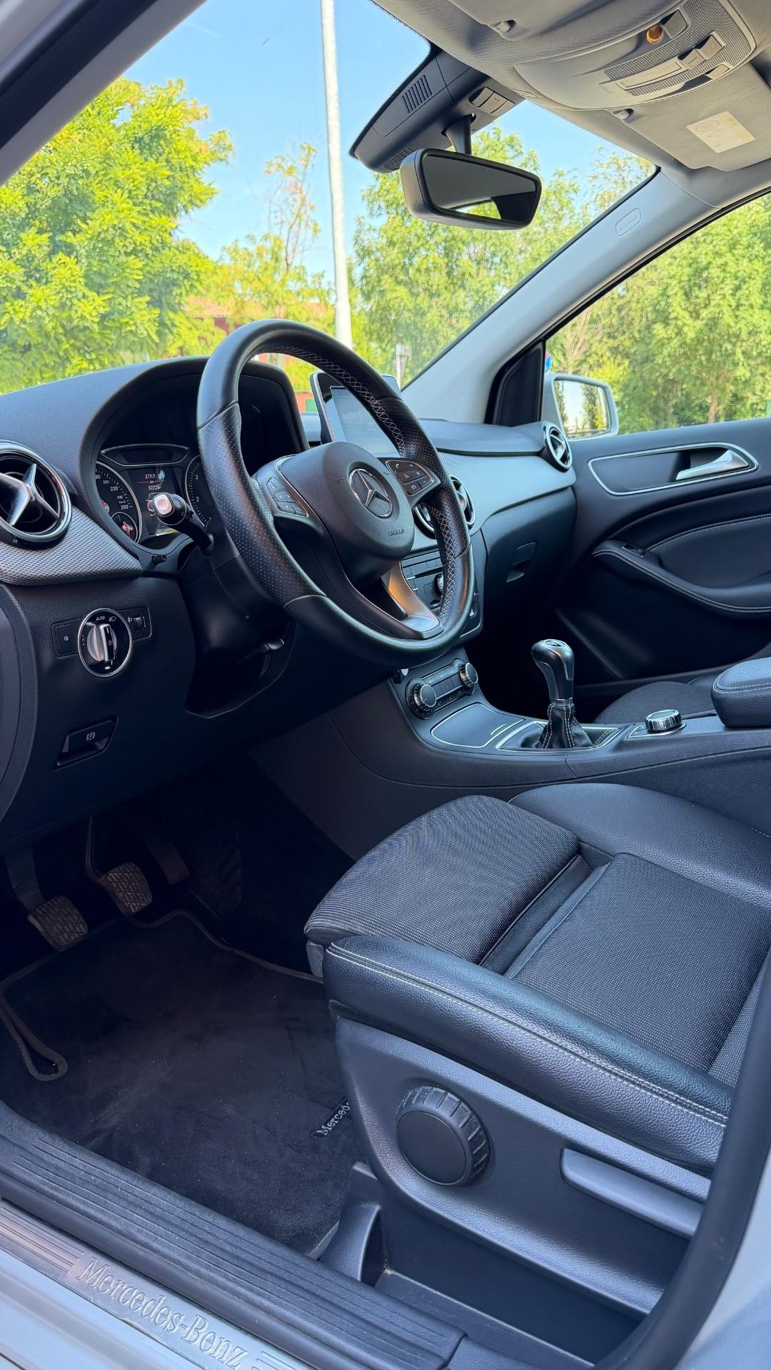 Mercedes-benz B 180 d Sport