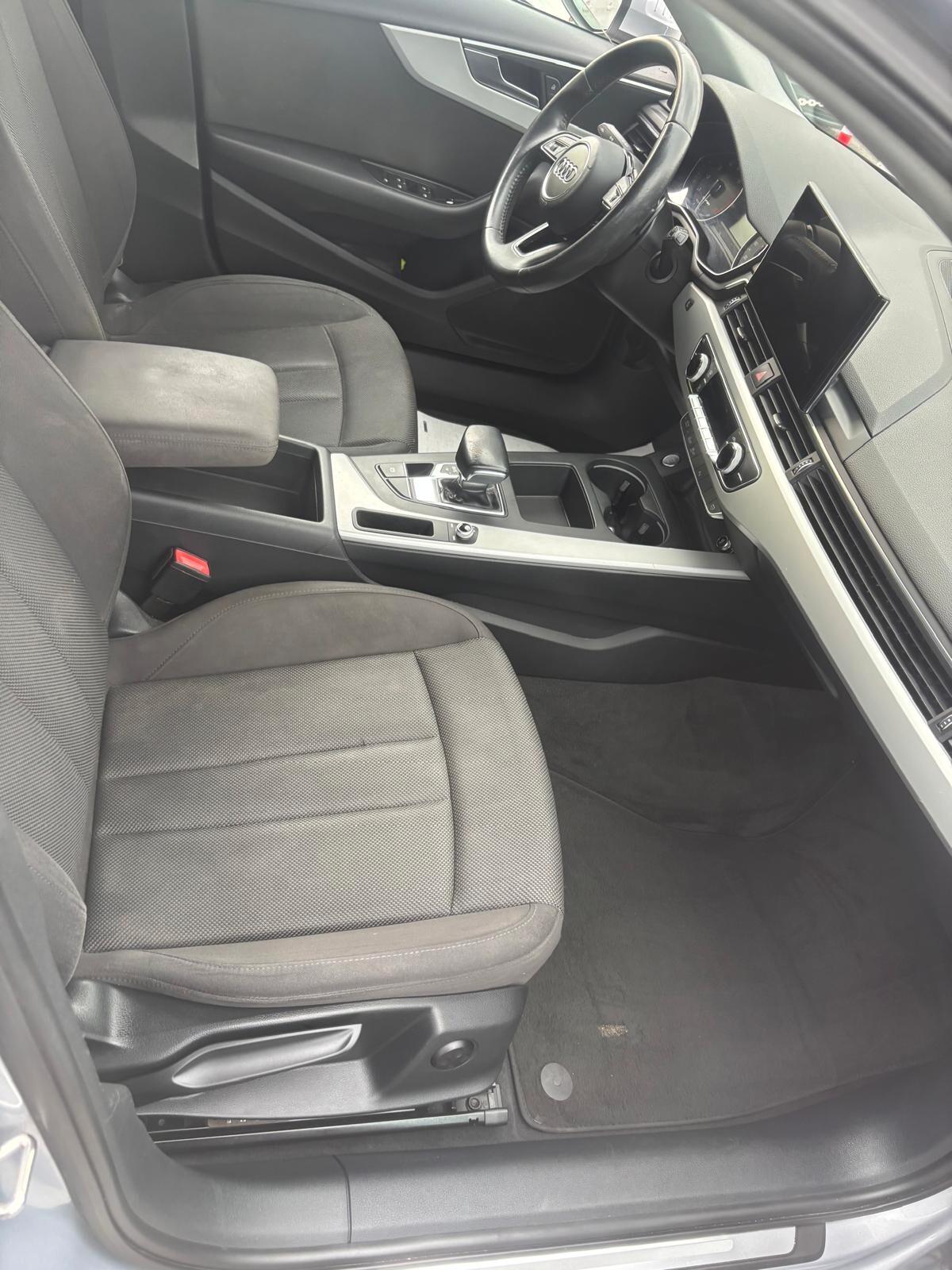 Audi A4 Avant 40 TFSI S tronic