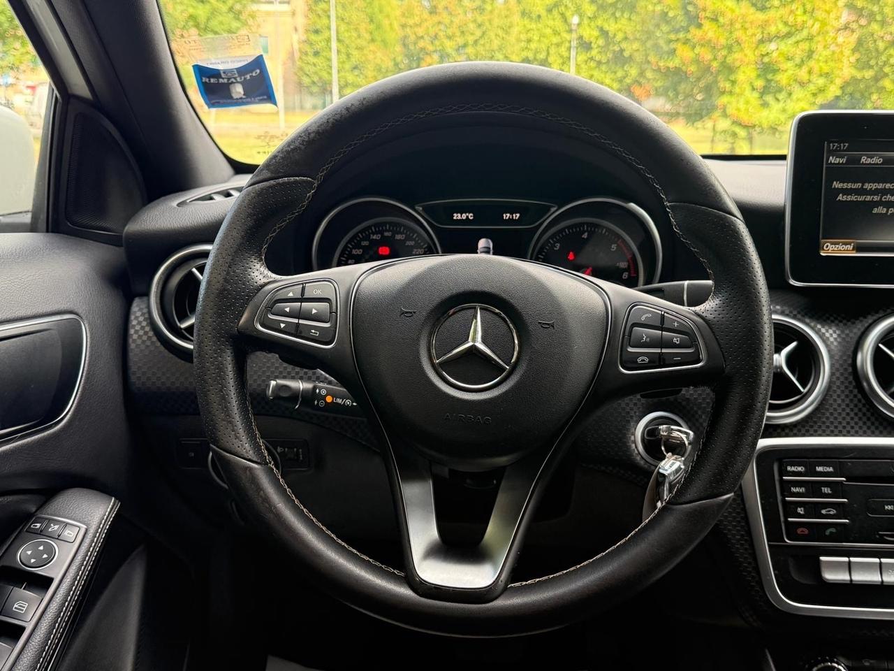 Mercedes-benz A 180 d Automatic Premium