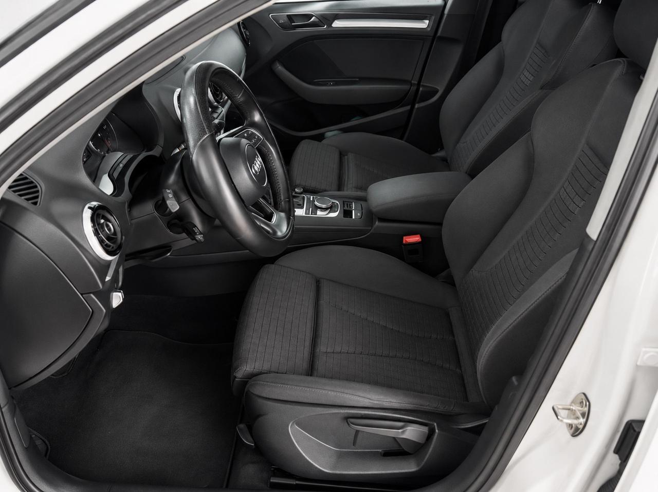 Audi A3 1.6 TDI 116 CV S tronic Sport