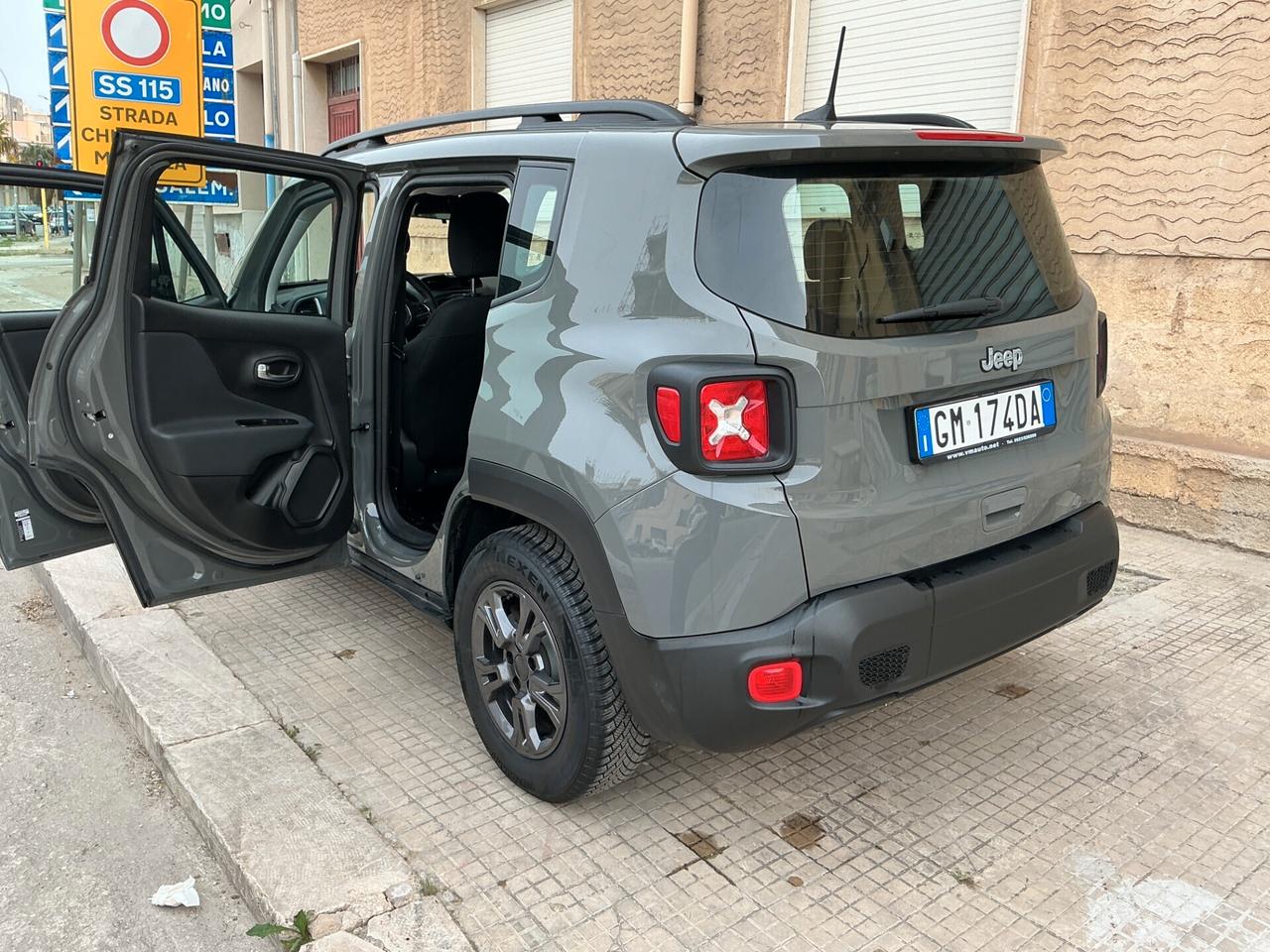 Jeep Renegade 1.6 Mjt 130 CV Longitude
