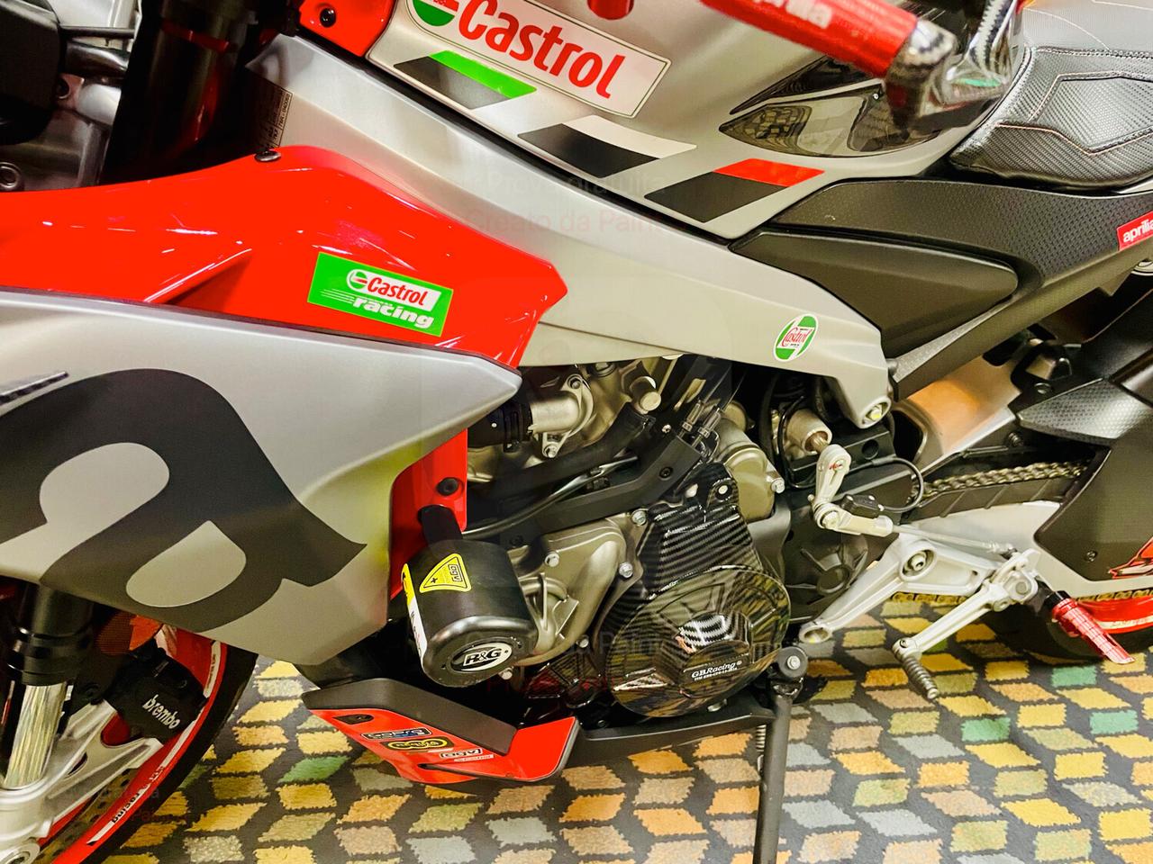 Aprilia Tuono 660