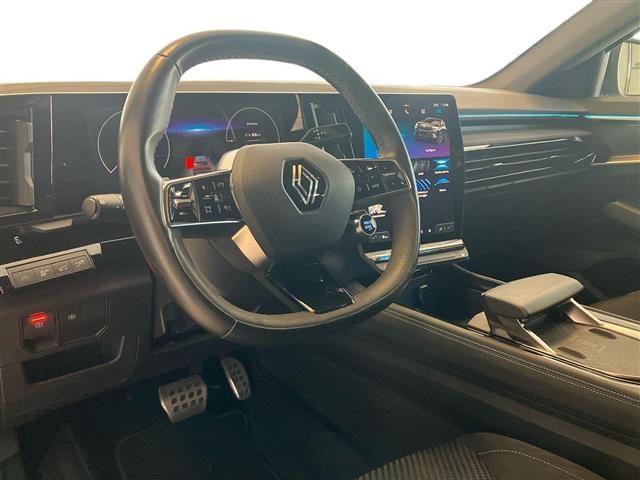 RENAULT Austral 1.2 E-Tech full hybrid Iconic Esprit Alpine 200cv