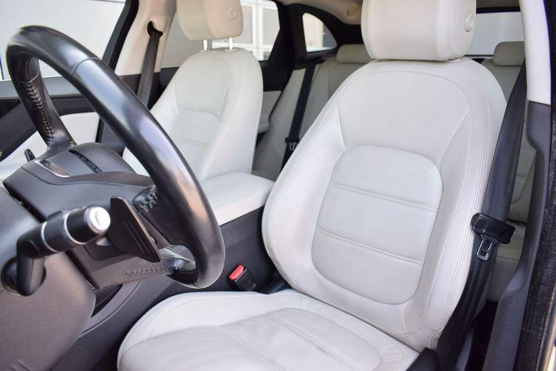 Jaguar F-Pace 2.0 D 180 CV AWD aut. Prestige PER OPERATORI DEL SETTORE
