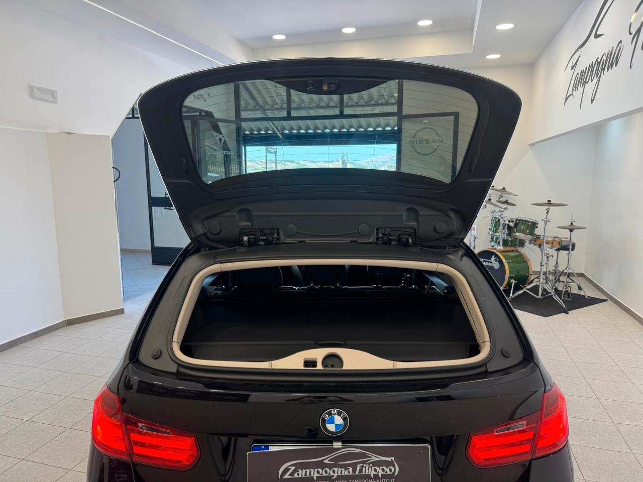 Bmw 320d Touring Modern AUTOMATICA