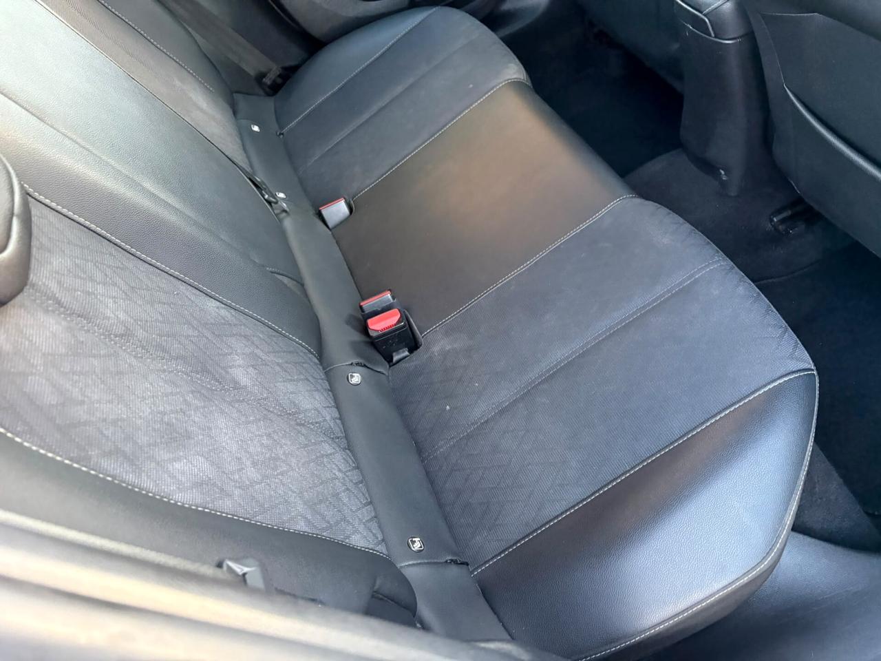 Opel Corsa 1.2 100 CV Elegance