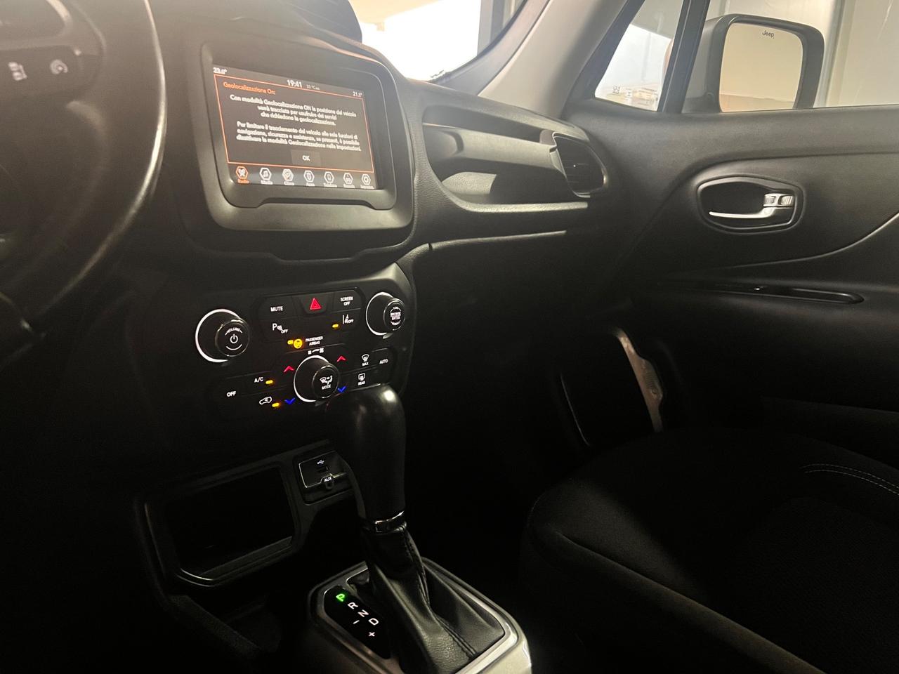 Jeep Renegade 1.6 Mjt DDCT 120 CV S