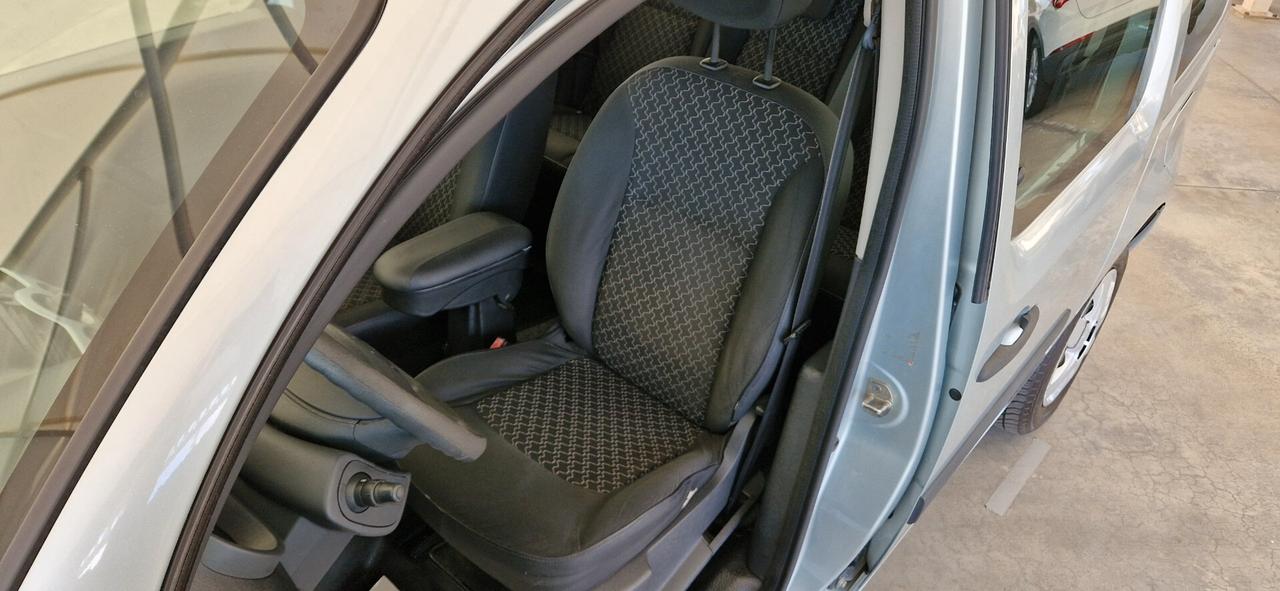 Renault Kangoo 1.5 dCi 90cv 5 Posti
