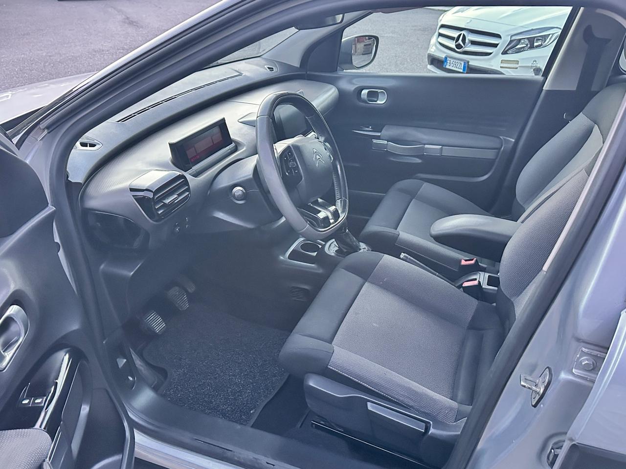 Citroen C4 Cactus BlueHDi 100 S&S Shine