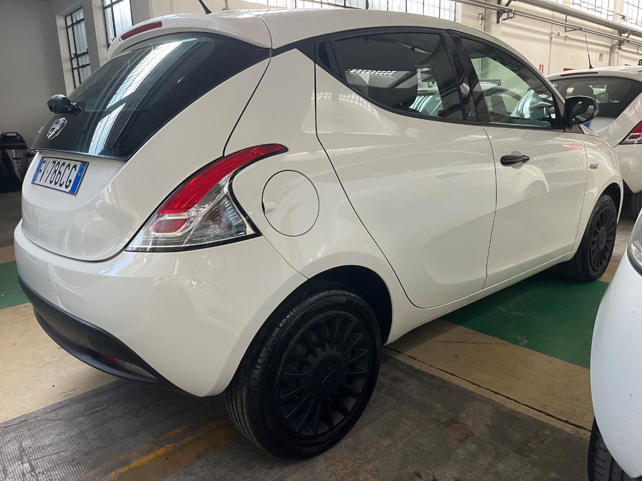 Lancia Ypsilon 1.2 69CV Start&Stop Elefantino Blu 1.2 69CV Start&Stop