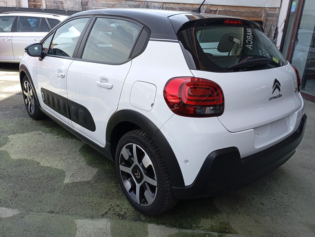 Citroen C3 1.2 PureTech 110CV Shine Aut.