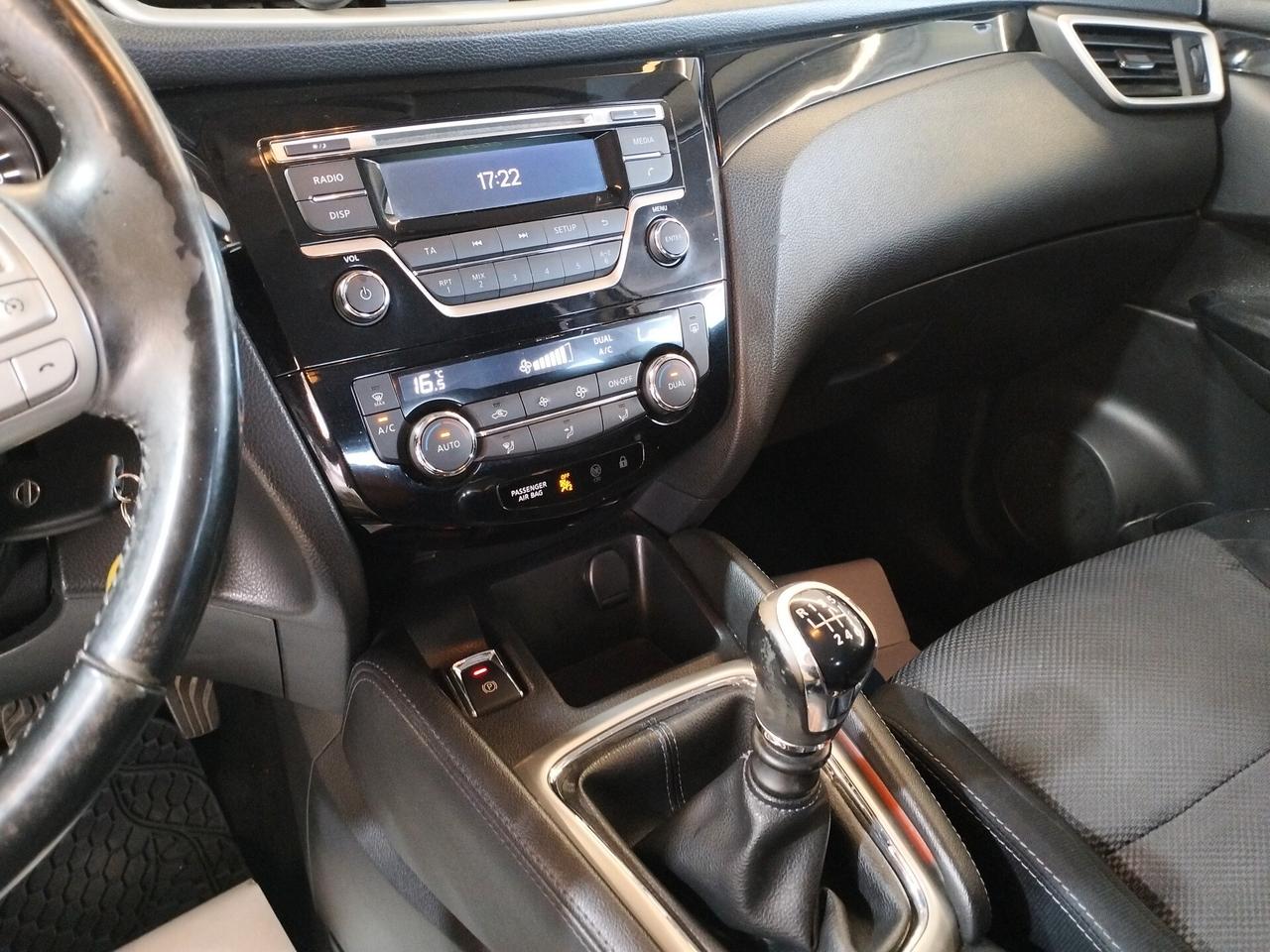 Nissan Qashqai 1.5 dci Visia 110cv