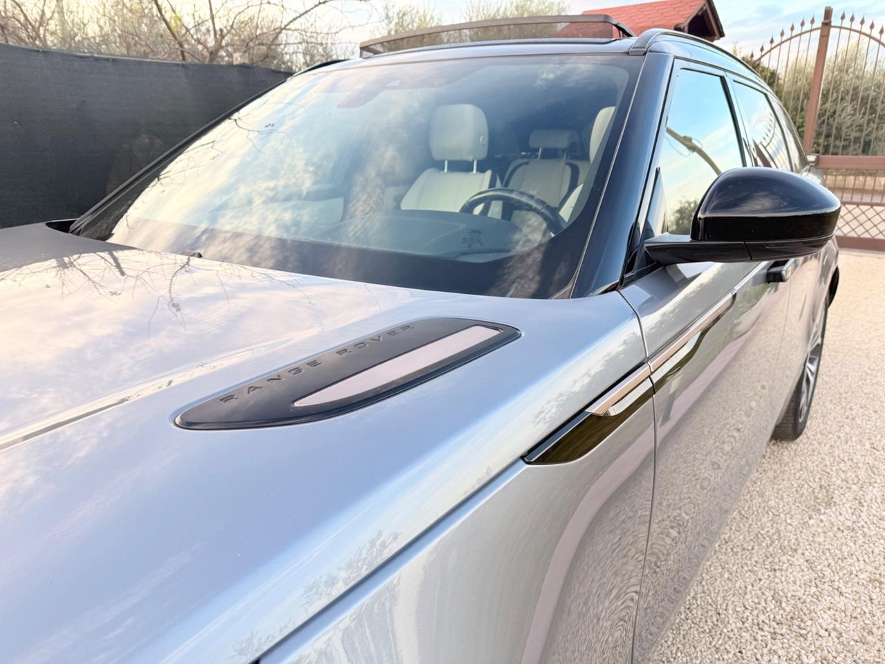 Land Rover Range Velar 2.0D I4 240 CV R-Dynamic S