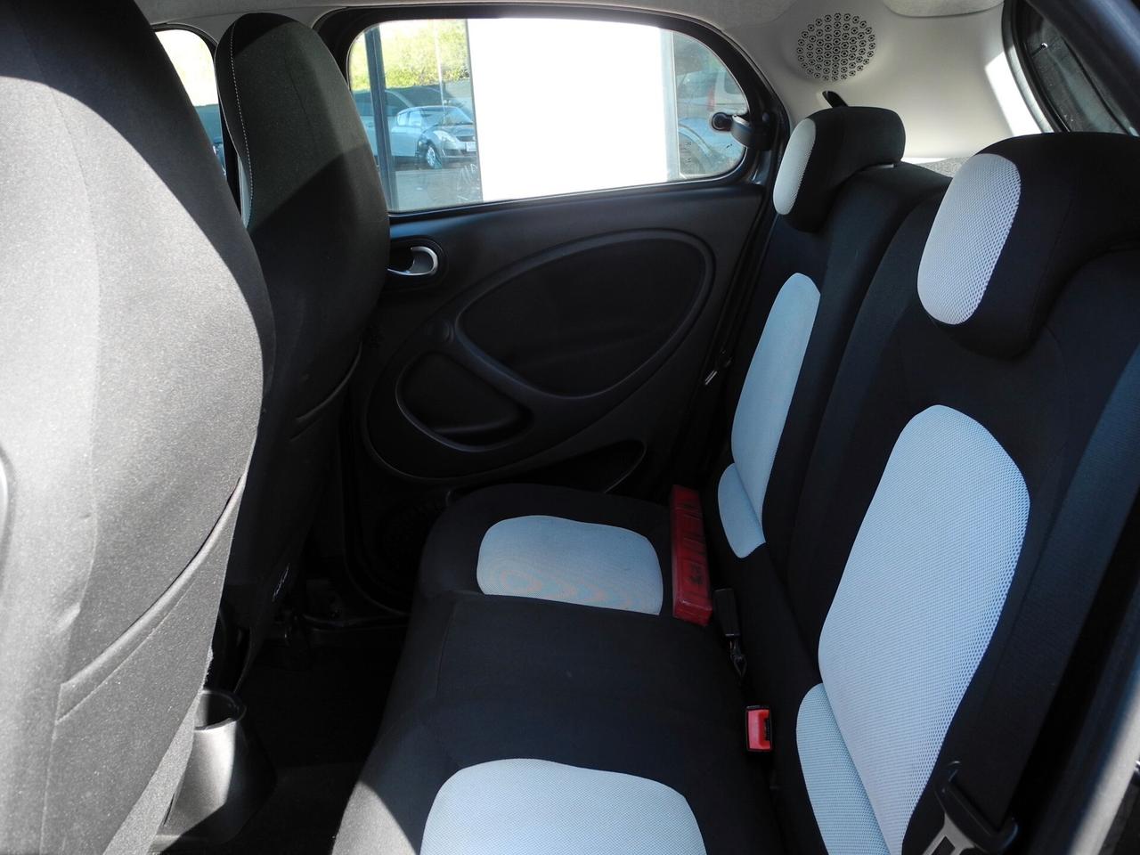 Smart ForFour 70 1.0 Passion