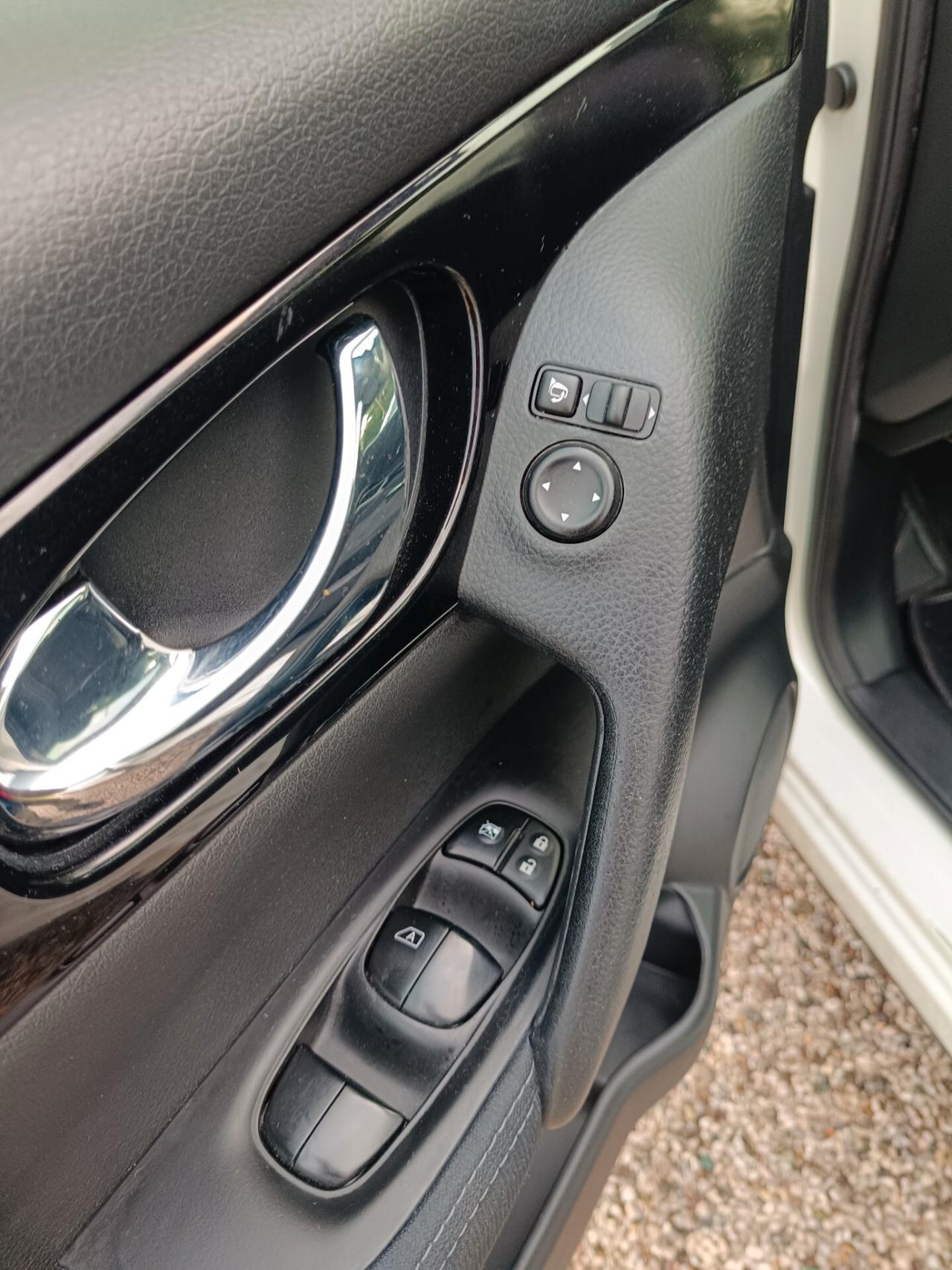 Nissan Qashqai 1.5 dCi 2WD 360