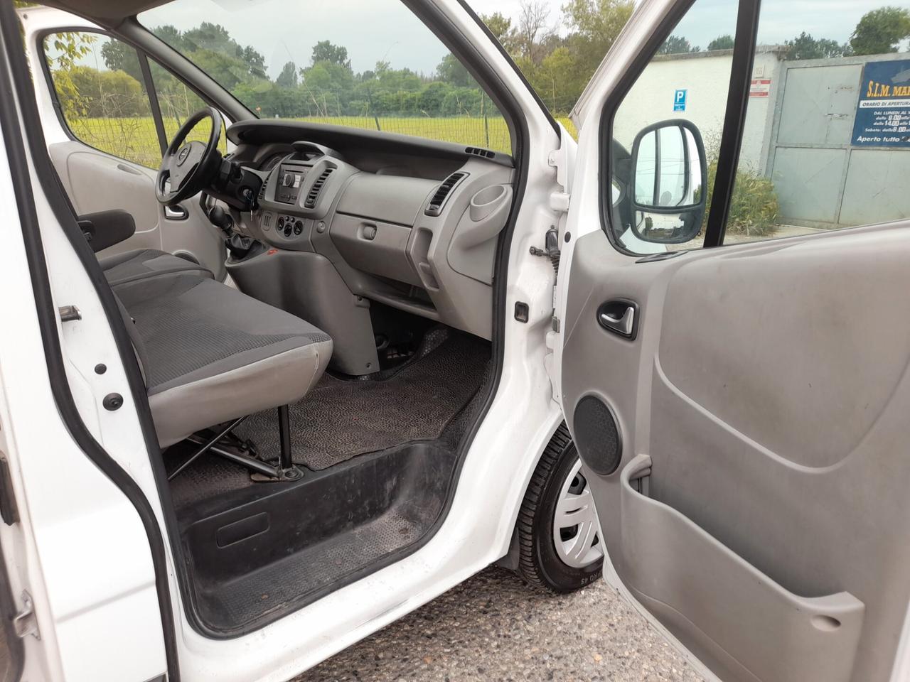 VIVARO GANCIO TRAINO