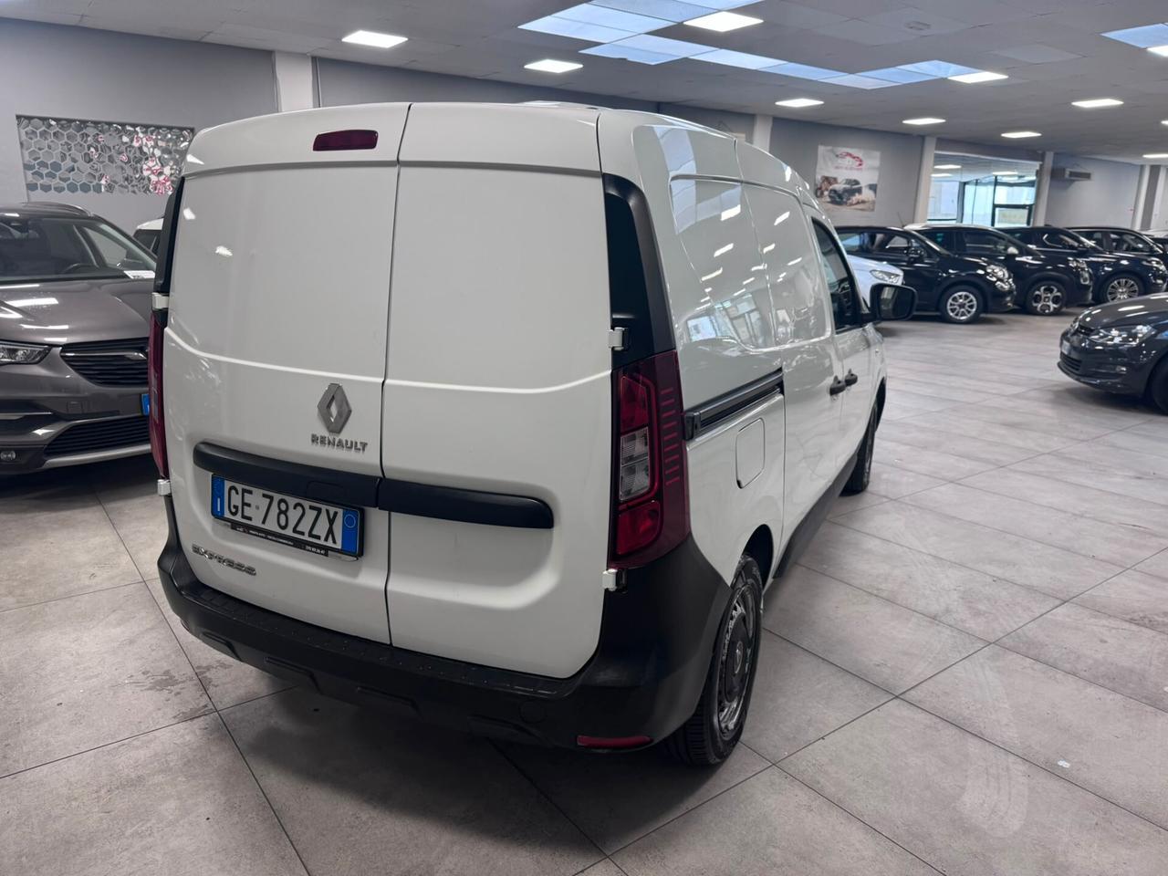 Renault Express 1.4 Blue dCi 95 Van