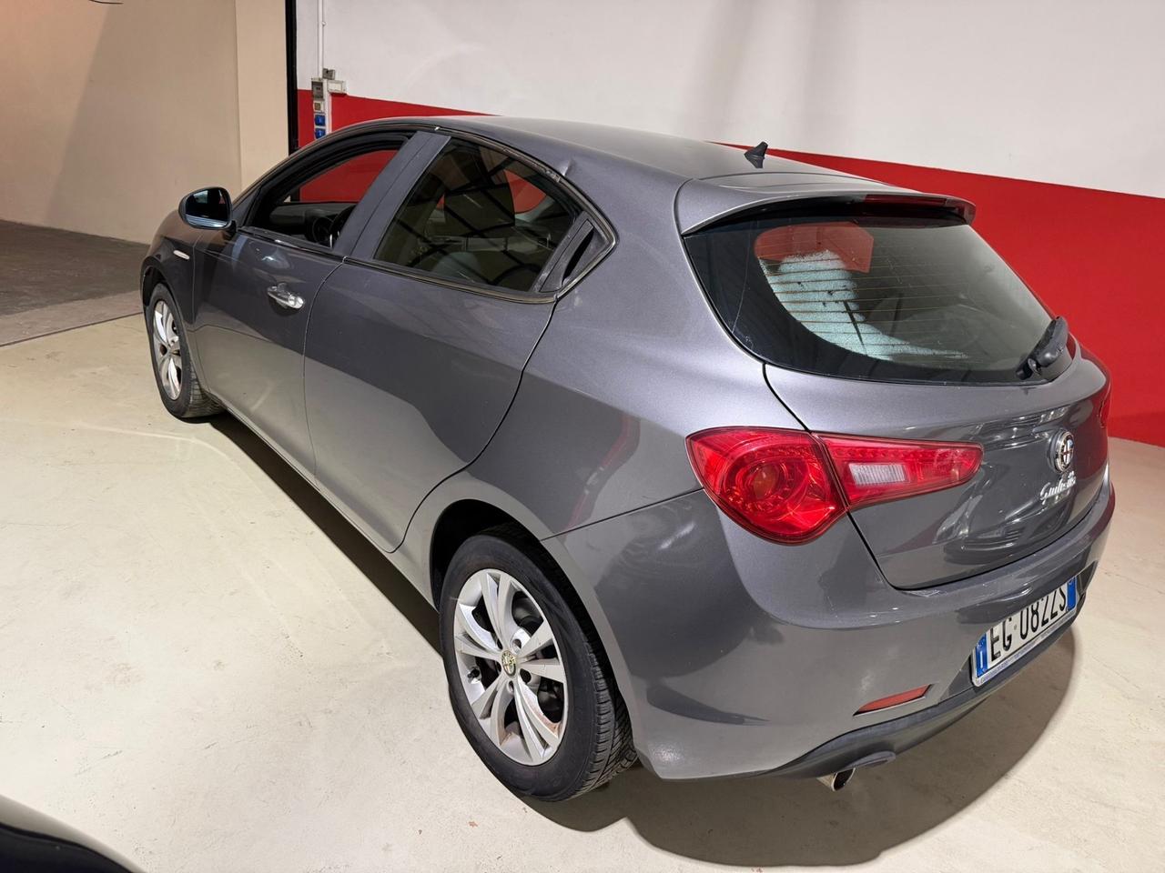 Alfa Romeo Giulietta 1.6 JTDm-2 105 CV Progression