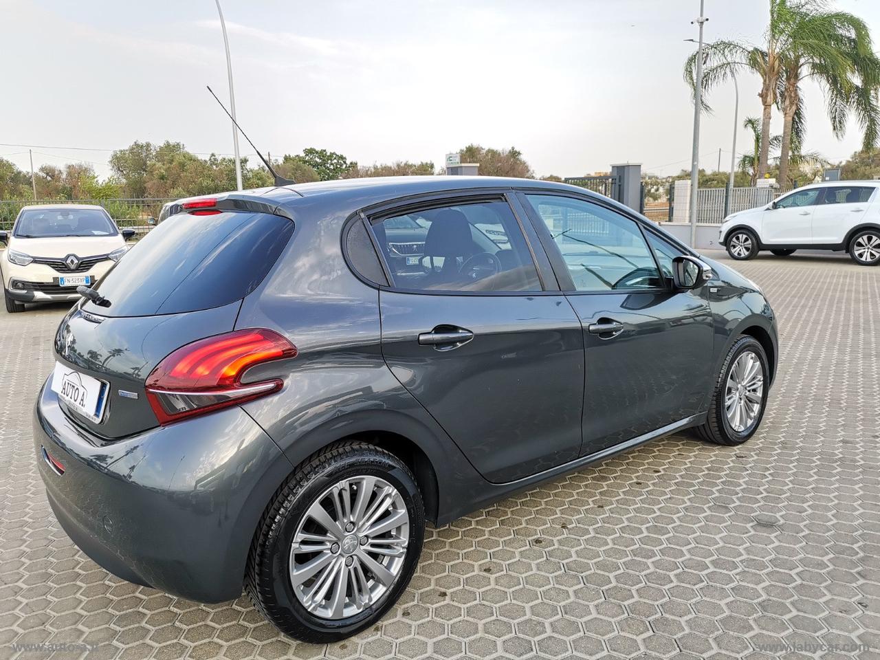 PEUGEOT 208 PureTech 82 5p. Style