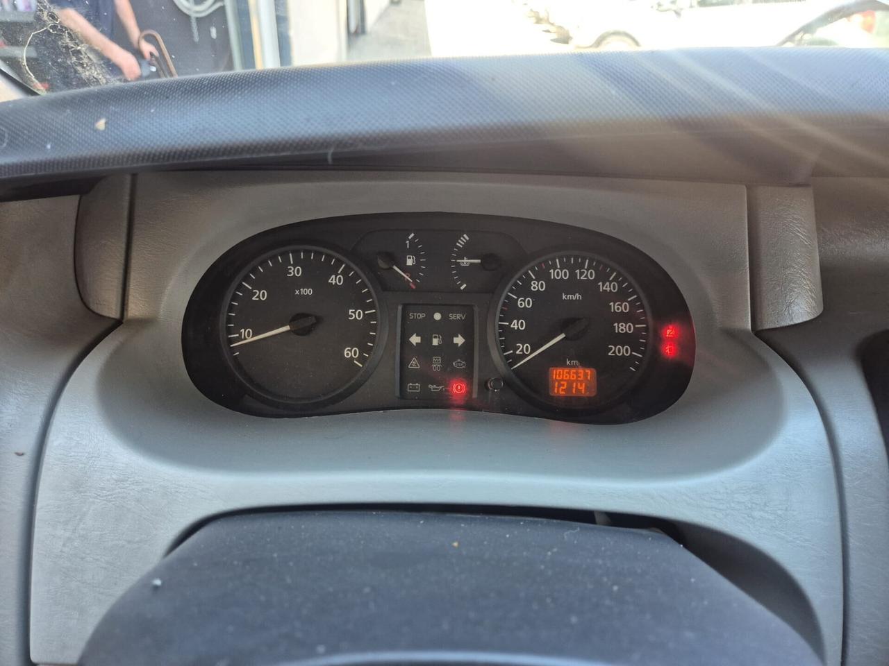 Renault Trafic T29 1.9 dCi 80CV PL