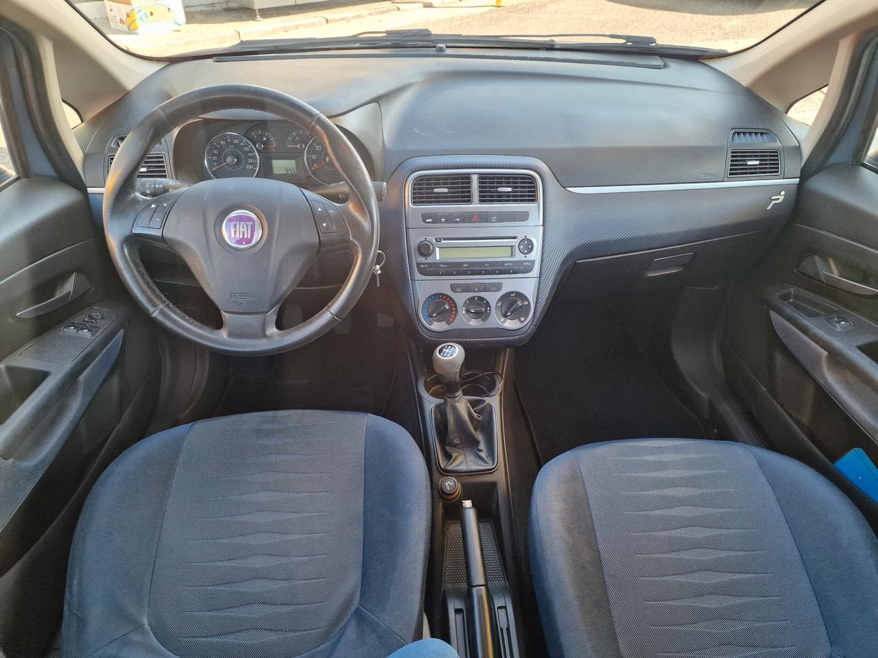 Fiat Grande Punto 1.3 MJT 75 CV 5 porte Dynamic