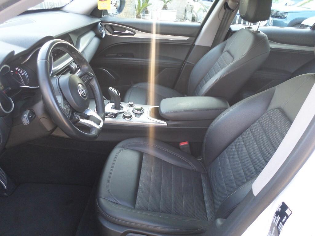 Alfa Romeo Stelvio 2.2 Turbodiesel 190 CV AT8 Q4 Sprint