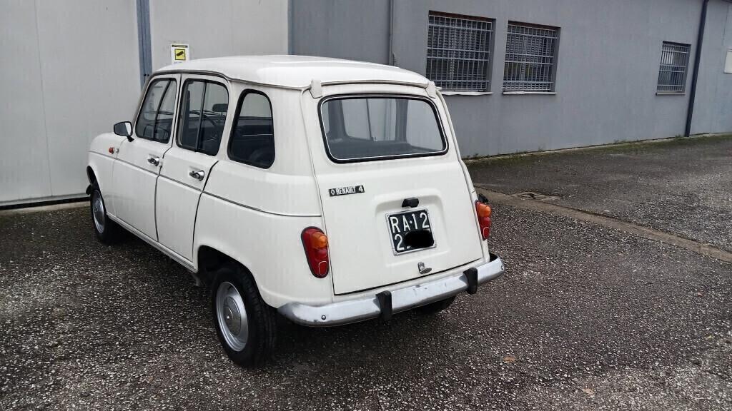 Renault R 4 - 850 c.c. Export -