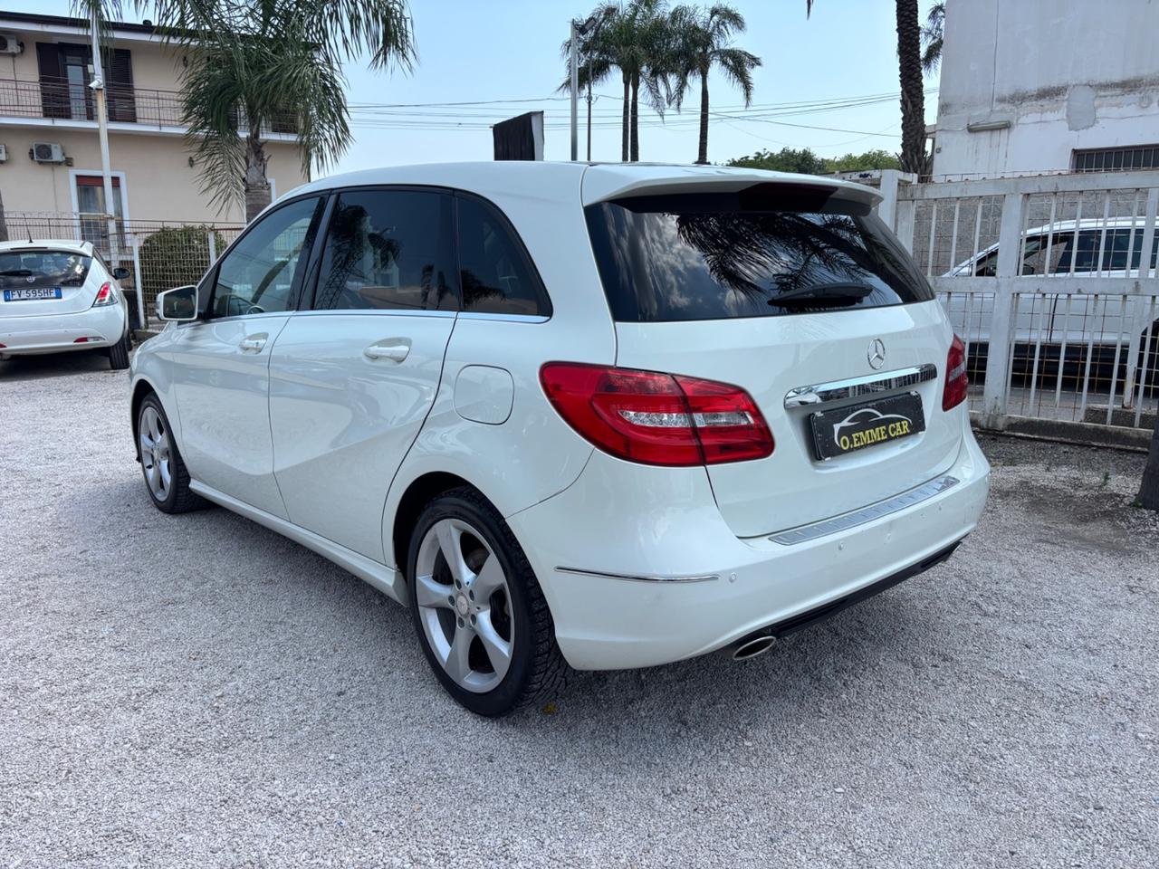 MERCEDES B180 109 CV CDI PREMIUM 140.000KM