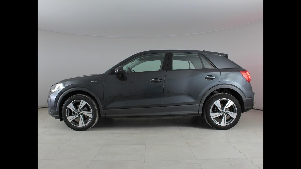AUDI Q2 I 2021 - Q2 30 1.0 tfsi Admired