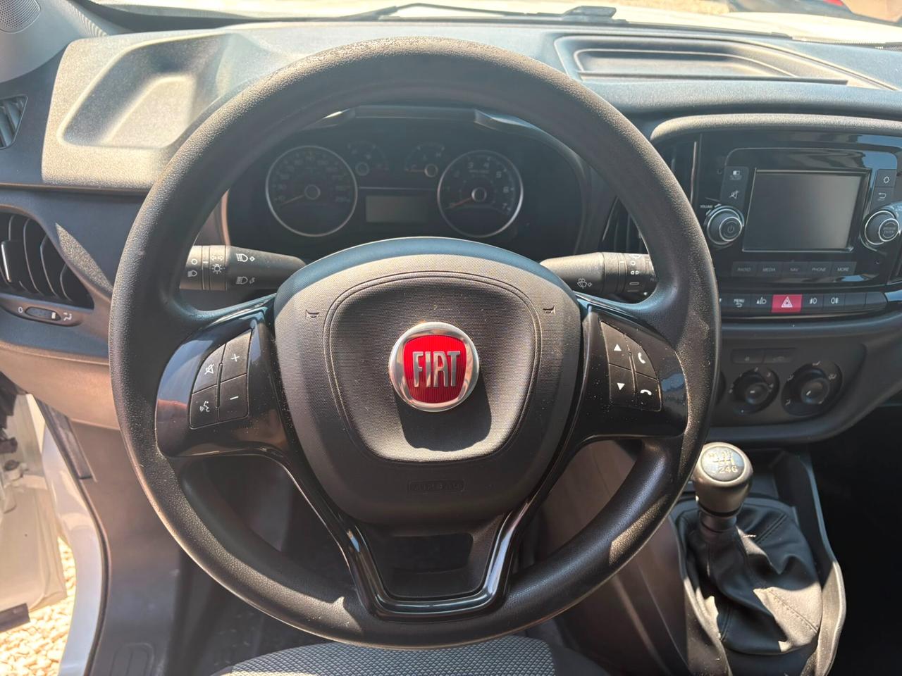 Fiat DOBLO' 3 POSTI CARGO LAMIERATO