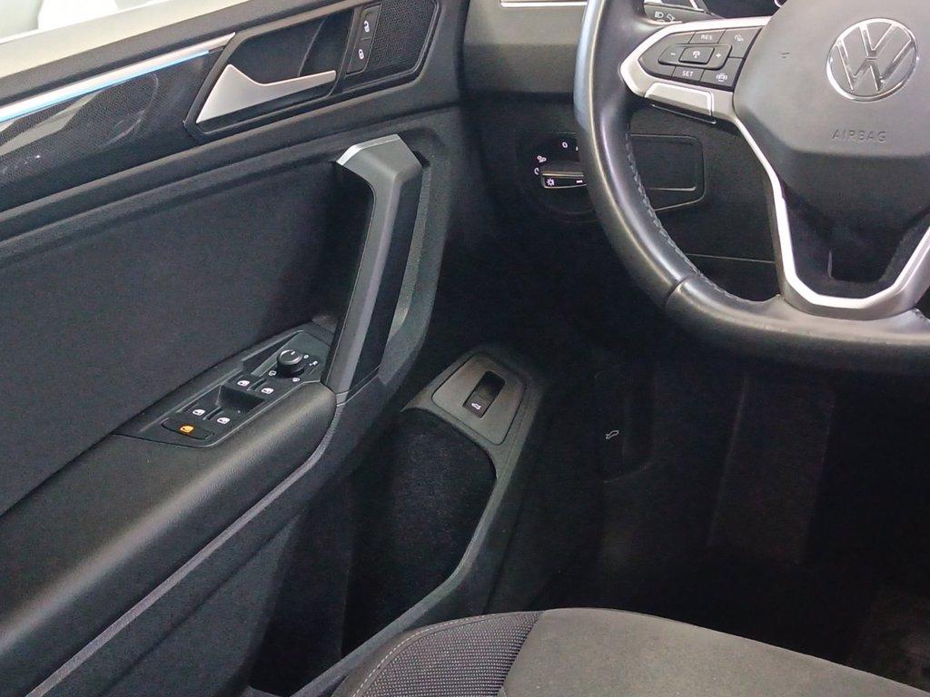 VOLKSWAGEN Tiguan 1.5 tsi elegance 150cv dsg del 2021
